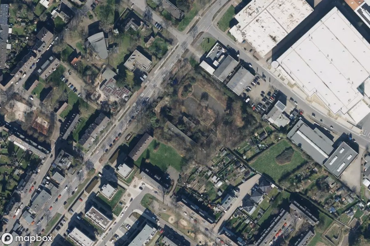 Aerial satellite view of Schule, an abandoned School in Krefeld, Germany
