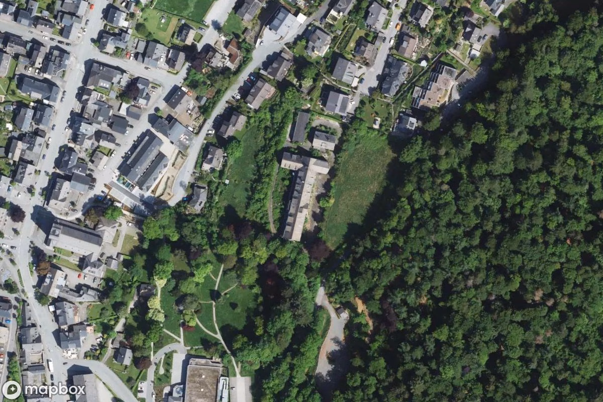 Műholdas légi felvétel Altenheim helyszínről, egy elhagyatott Kórház itt: Schmallenberg, Németország