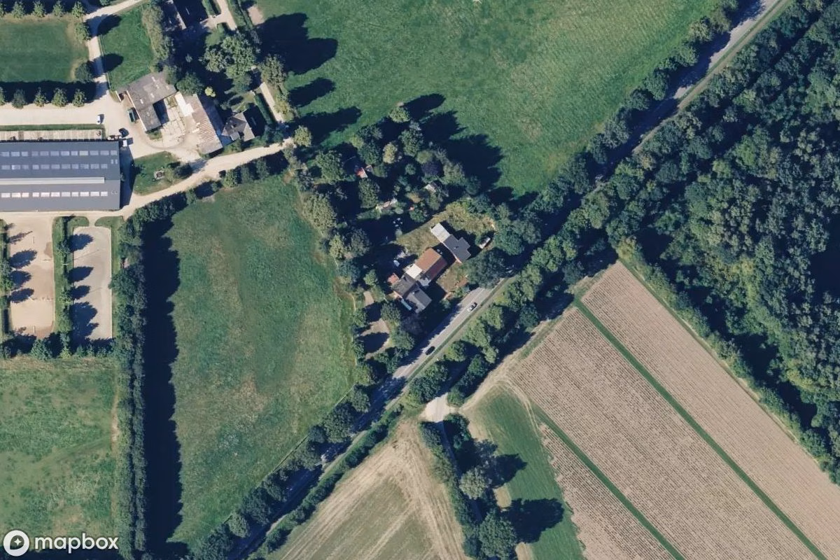 Vista aérea por satélite de Werkstatt mit Wohnhaus, un Residencia abandonado en Tangstedt, Alemania