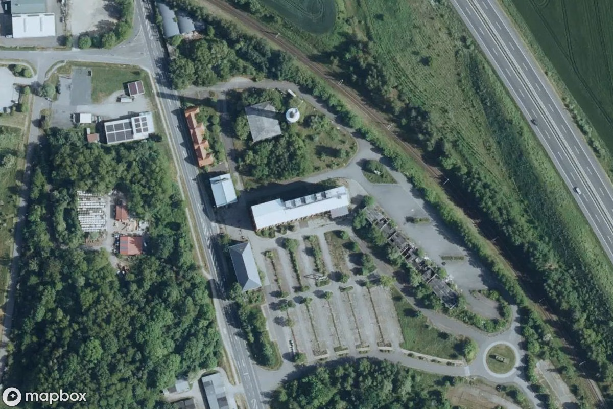 Műholdas légi felvétel Disco helyszínről, egy elhagyatott Diszkó itt: Borna, Németország