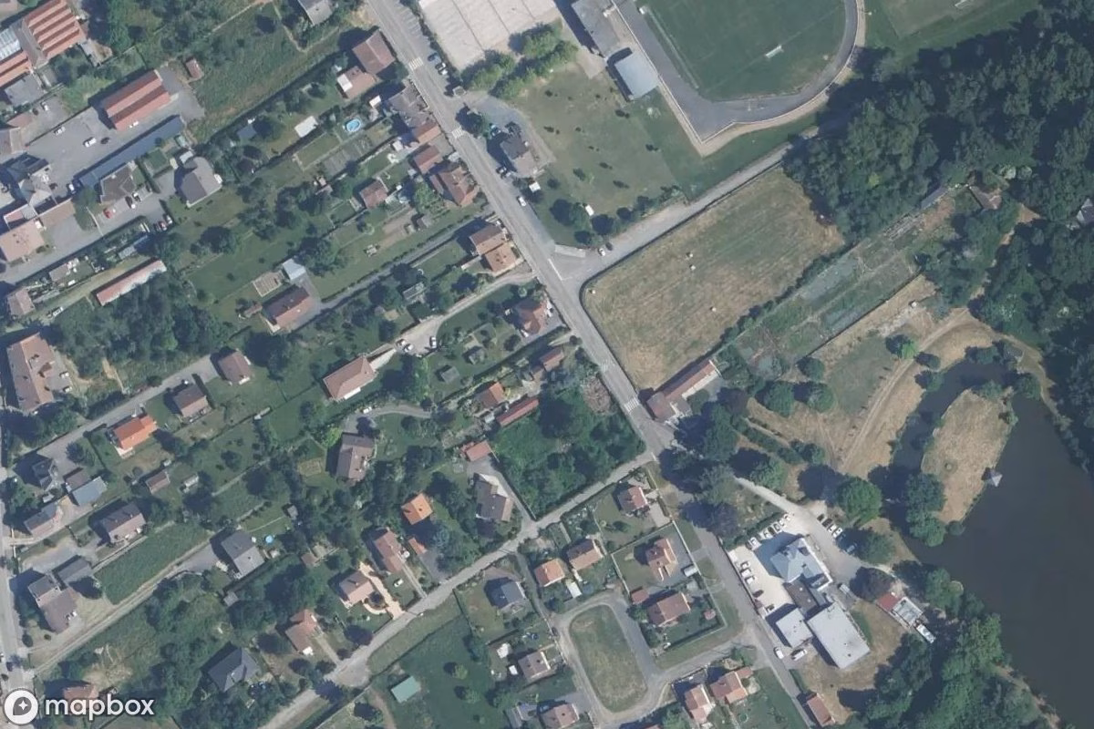 Vue aérienne satellite de Maison 72, un Résidence abandonné à Rambervillers, France