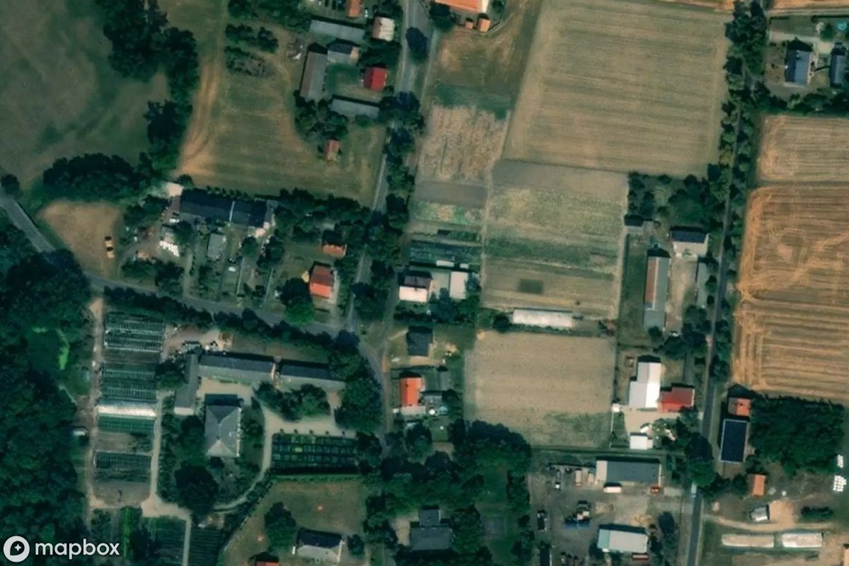 Satelitarny widok z lotu ptaka Kreuzkirche Wyganów, opuszczone Kościół w Wyganów, Polska