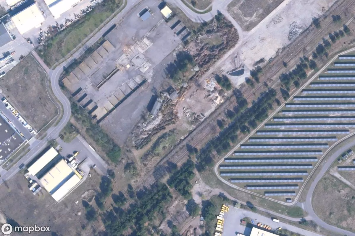 Satellitbillede set fra luften af Lost Place, et forladt  i Cottbus - Chóśebuz, Tyskland