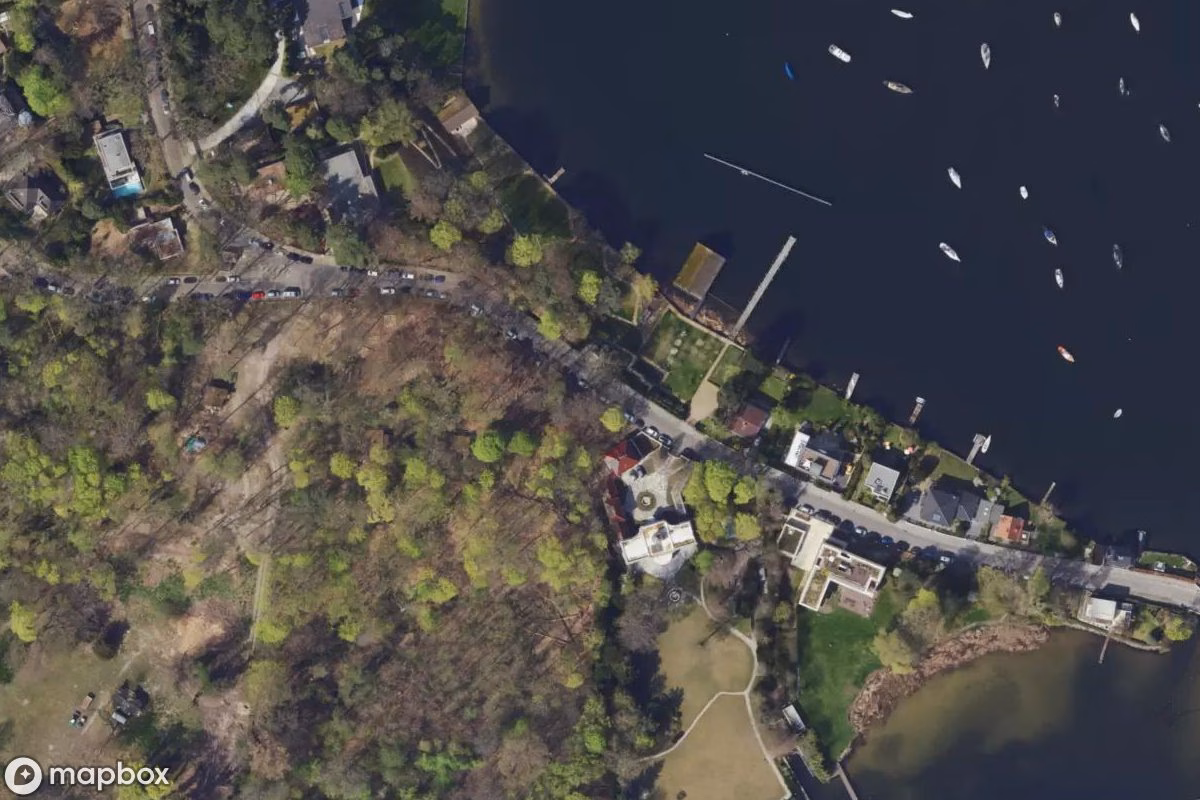 Satelitní letecký pohled na Fragmente der Tuilerien, opuštěné  v Berlin, Německo