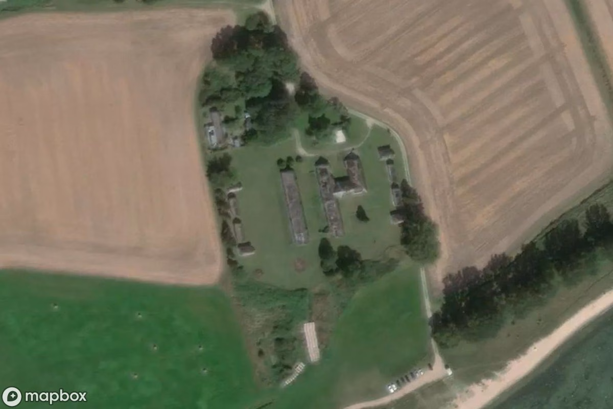 Satelitarny widok z lotu ptaka Ehemaliges Ferienlager, opuszczone  w Garz/Rügen, Niemcy