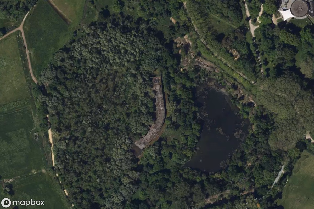 Aerial satellite view of Hotel, an abandoned Hotel in Mechelen, Belgium