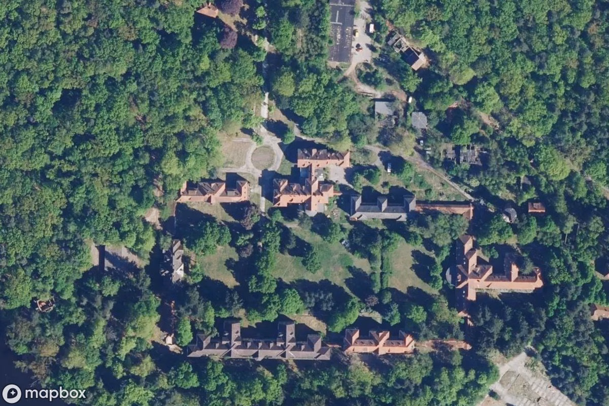 Satellitenansicht von Heilstätte Grabowsee, eine verlassene Krankenhaus in Oranienburg, Deutschland