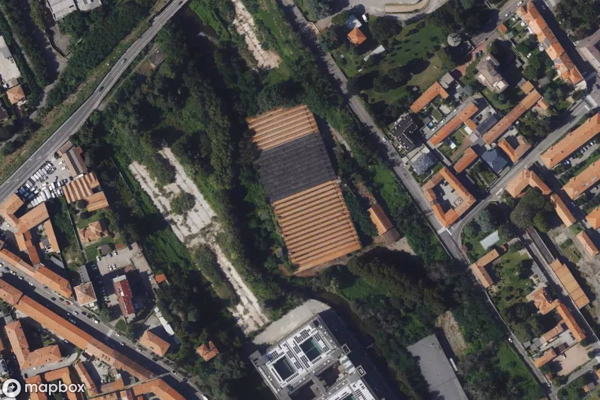 Satellitenansicht von Lost Place, eine verlassene  in Castellanza, Italien