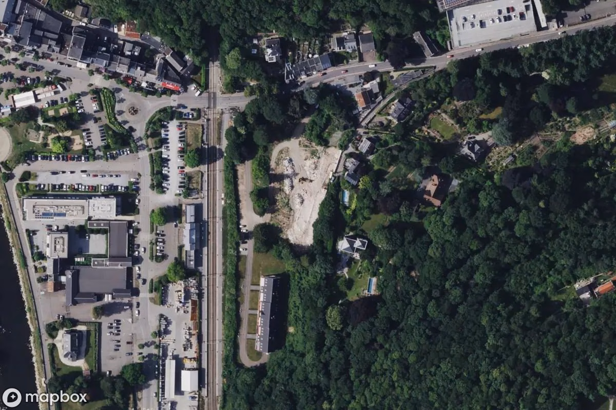 Aerial satellite view of Krankenhaus, an abandoned Hospital in Esneux, Belgium