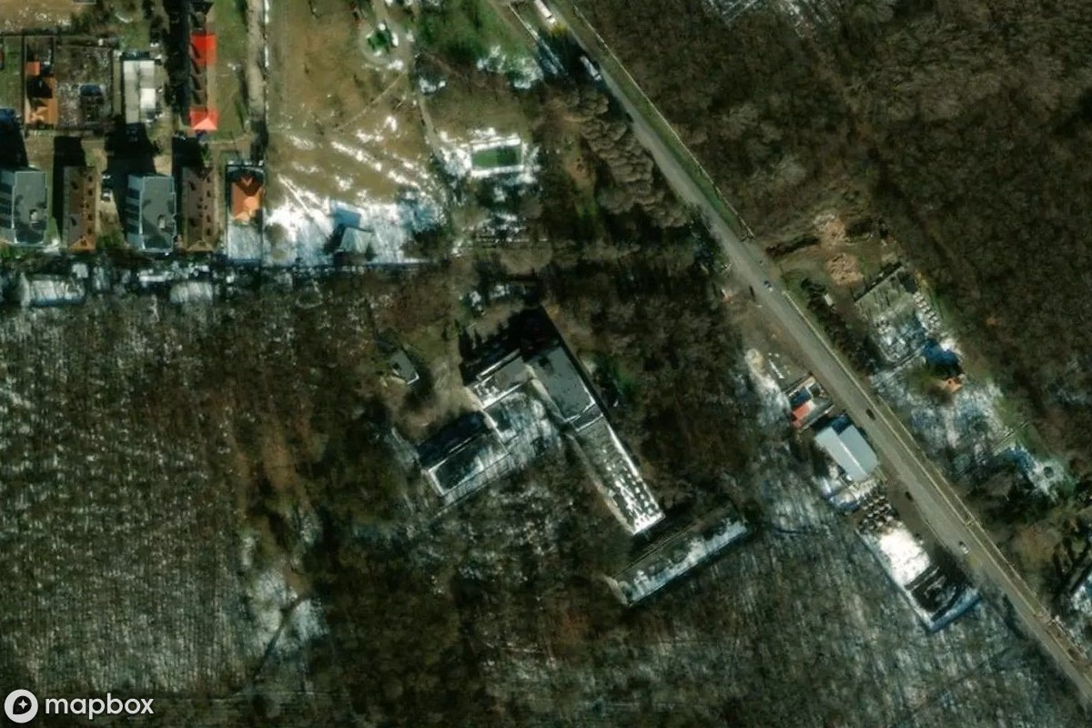 Aerial satellite view of abandoned hotel, an abandoned Hotel in Mihail Kogălniceanu, Romania