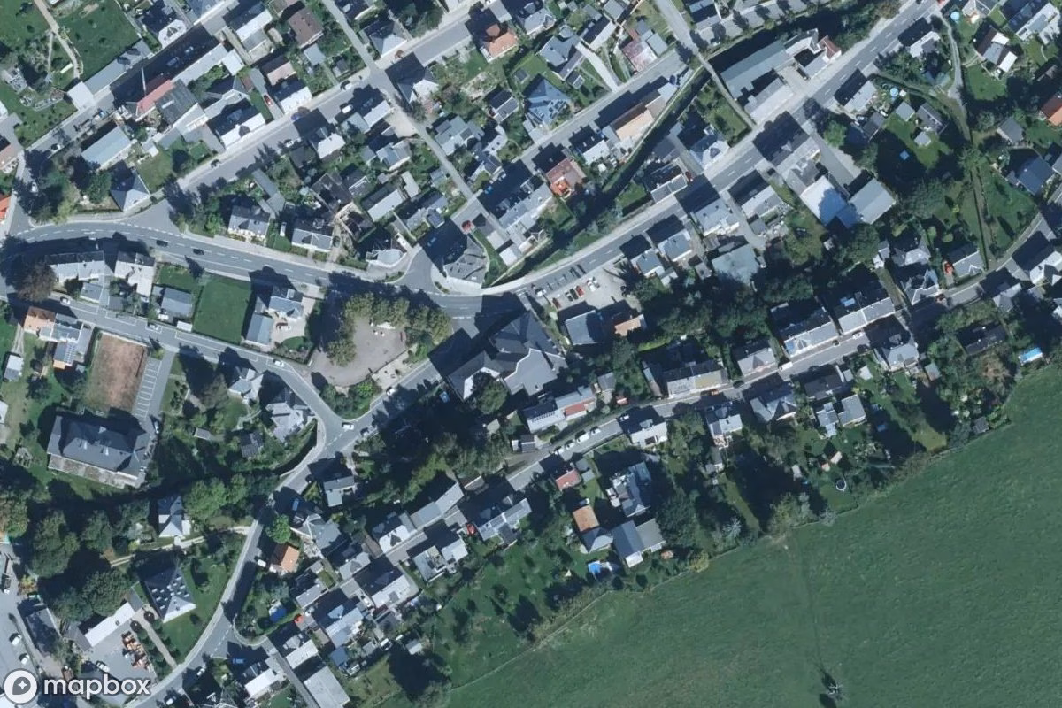 Aerial satellite view of Ellefelder Hof, an abandoned Residence in Ellefeld, Germany