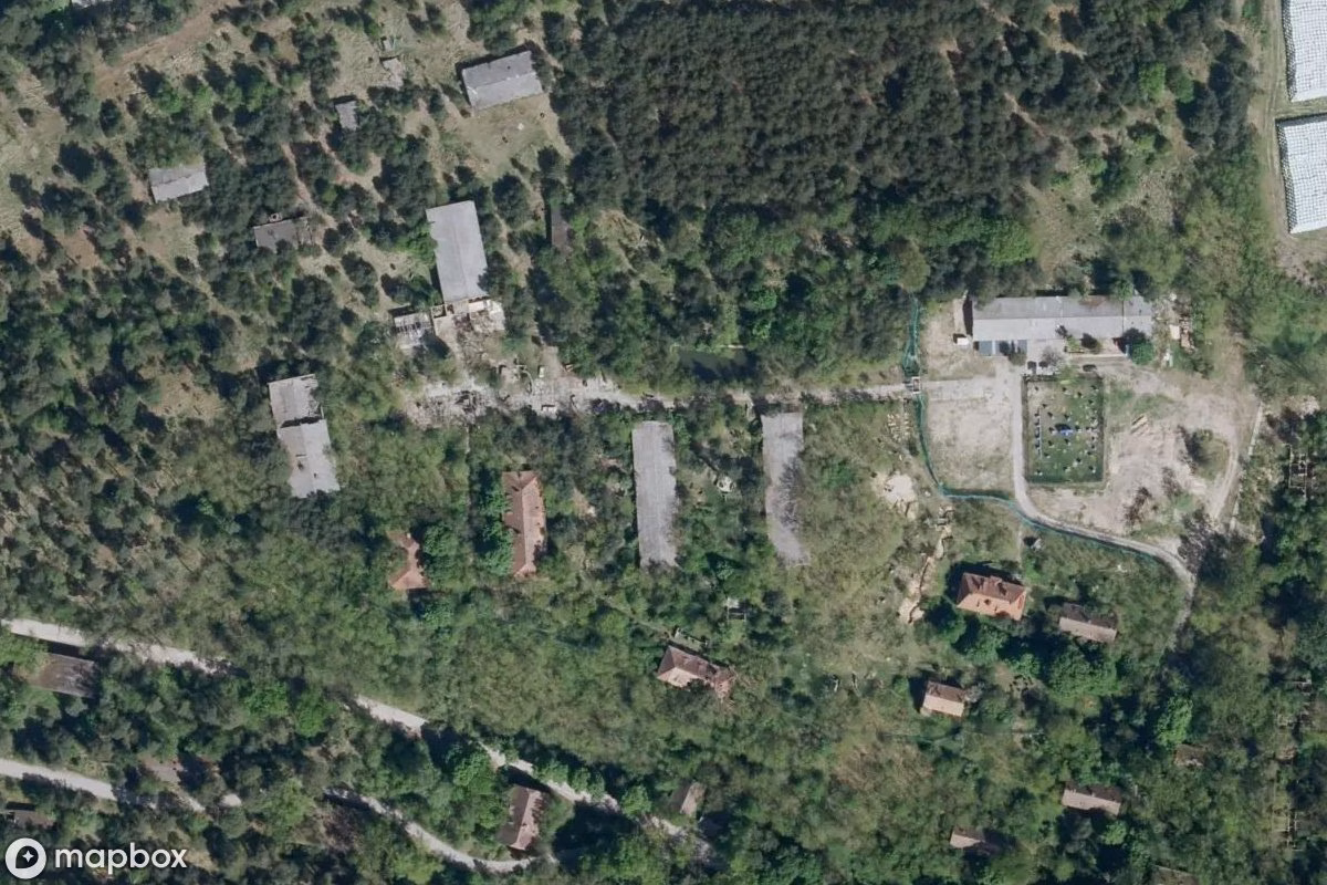 Satellietbeeld vanuit de lucht van Munitionsdepot, een verlaten Militair terrein in Rietz-Neuendorf, Duitsland