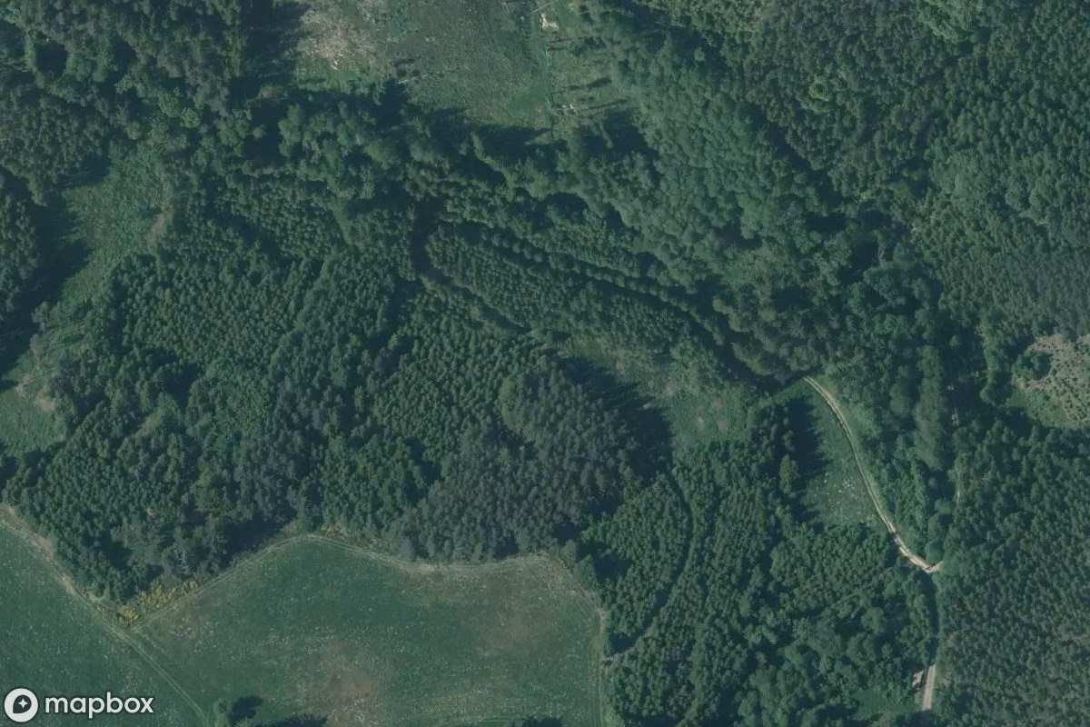 Satellitenansicht von Bývalé Bolíkovské železárny, eine verlassene in Cizkrajov, Tschechien